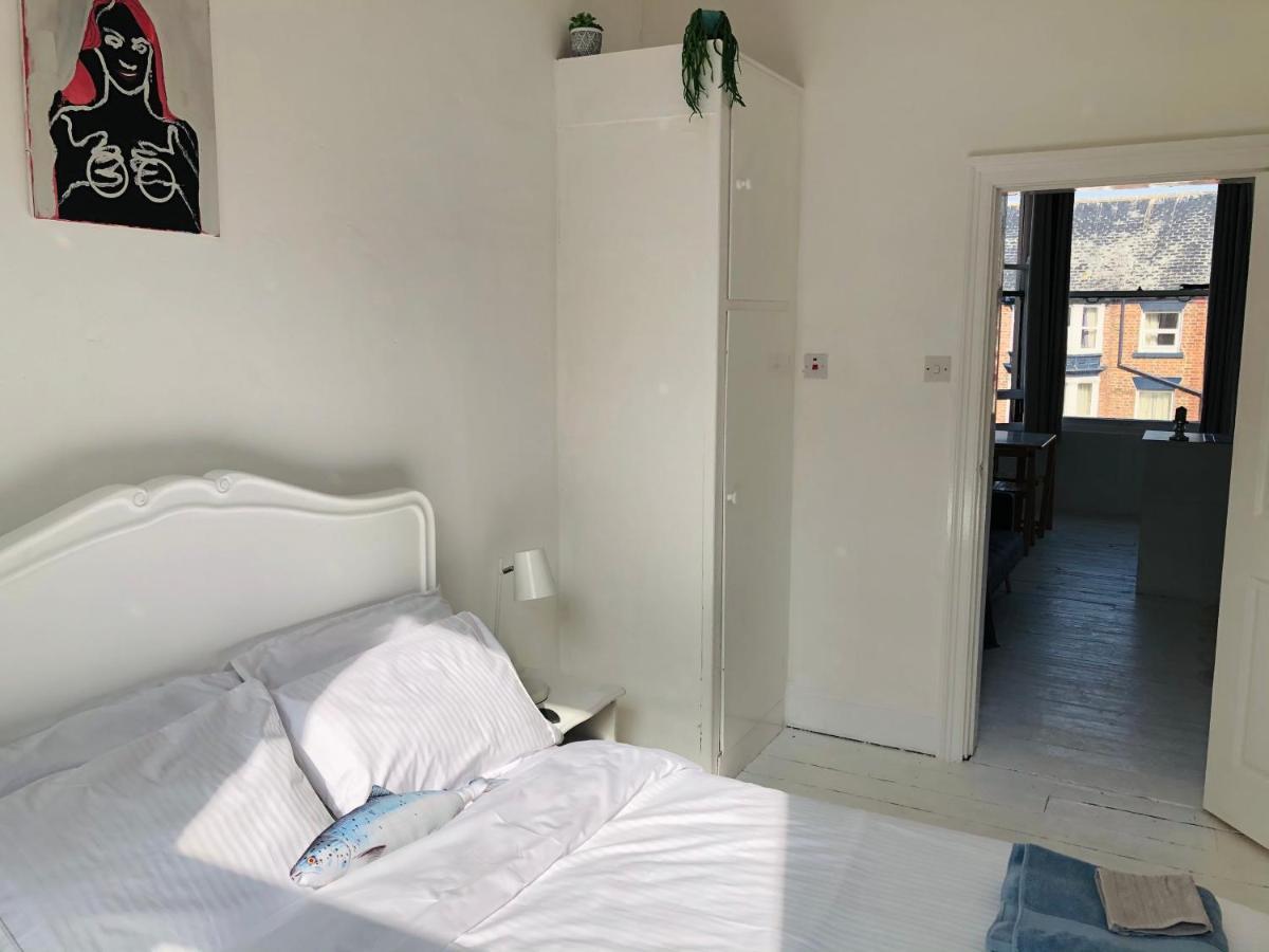 New! Seaside Central Scarborough Apartment Luaran gambar